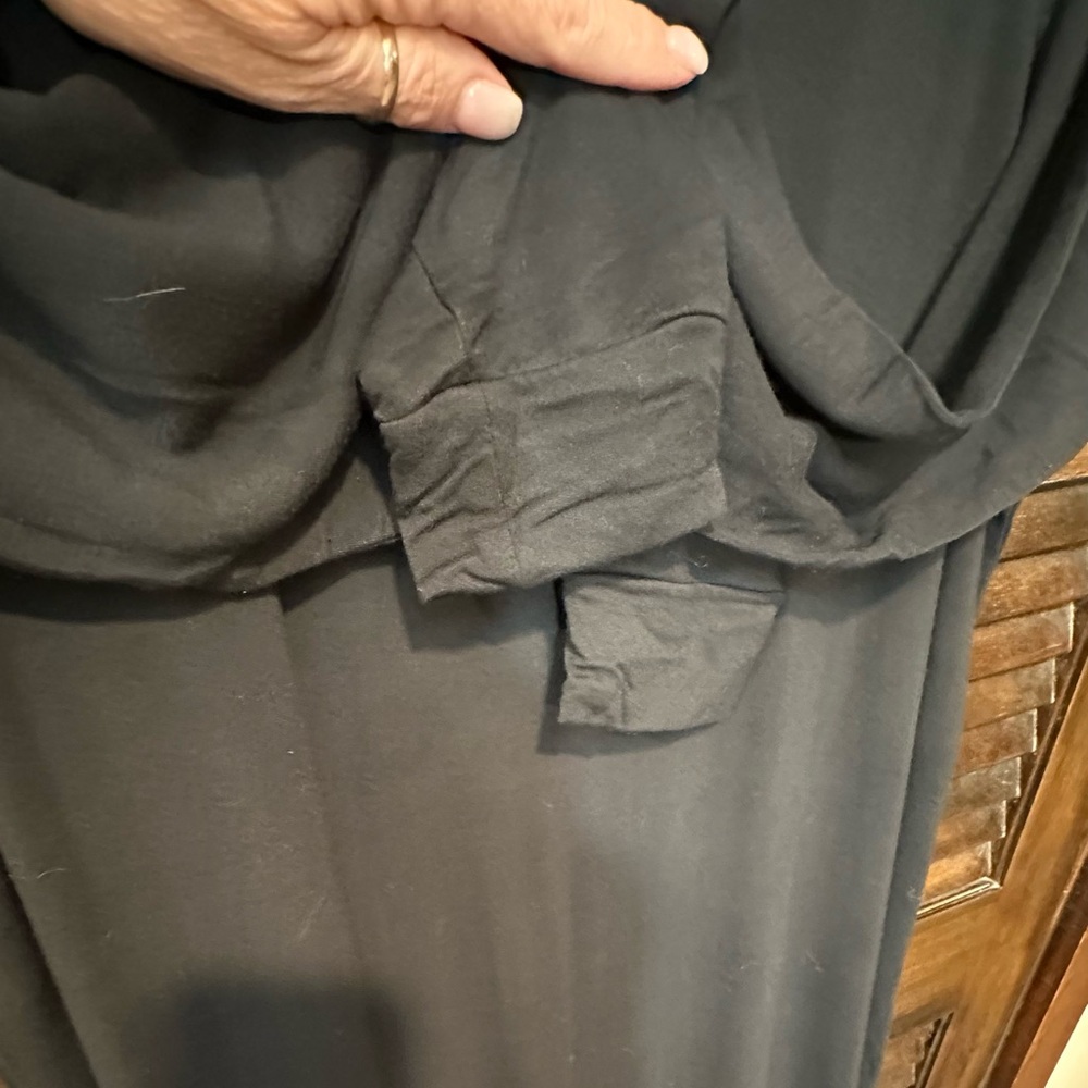 Daily Ritual Classic Black Dress - Picture 5 of 6